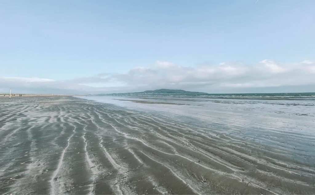 Dollymount beach view on Howth Peninsula