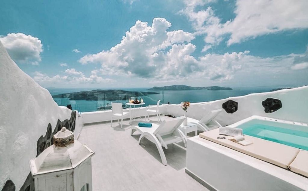 Fira Deep Blue Suite, top hotels in Fira Santorini