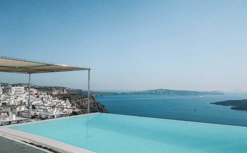 cosmopolitan suites santorini, one of the best hotels in Fira Santorini