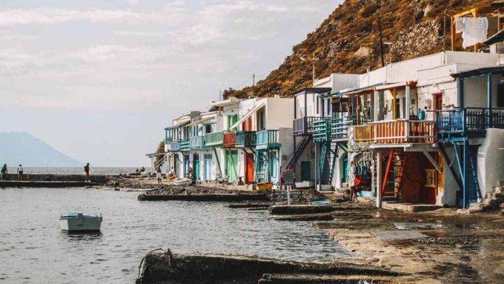 fisherman house Klima Milos