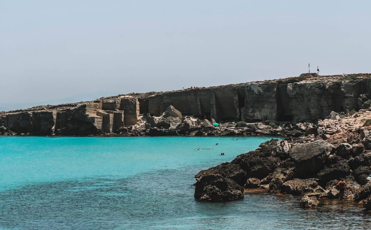 Top Favignana Beaches: a Romantic Paradise Kept Under The Radar