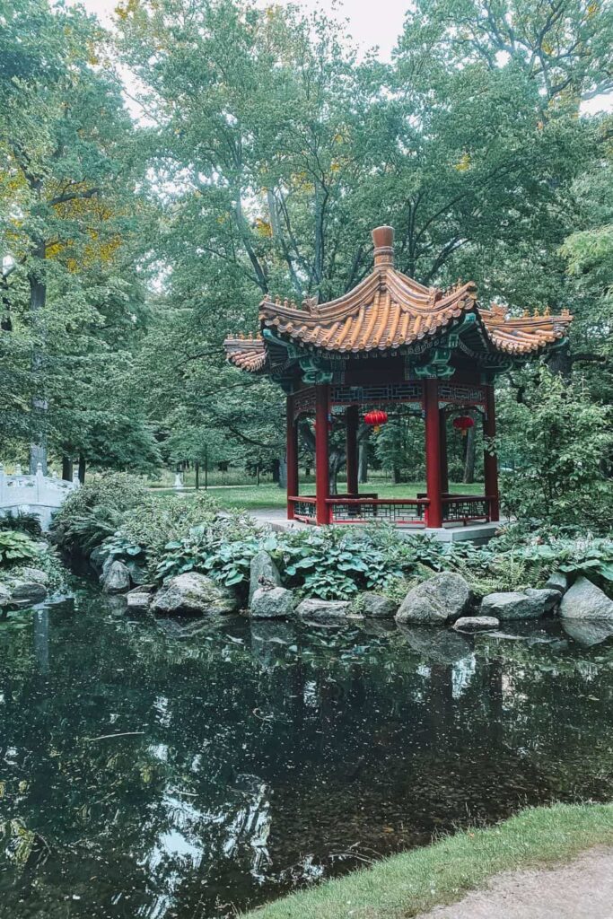 Weekend in Warsaw Lazienki Park - Chinese gardens