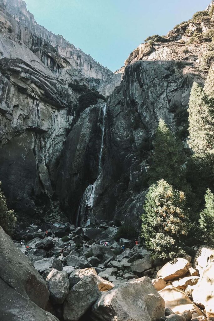 Stunning Yosemite Falls on your Yosemite National Park 2-day itinerary