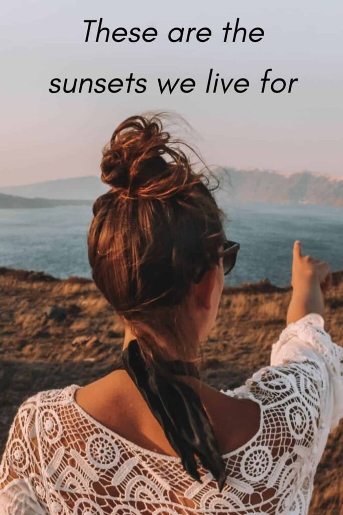 One of the top Santorini sunset quotes