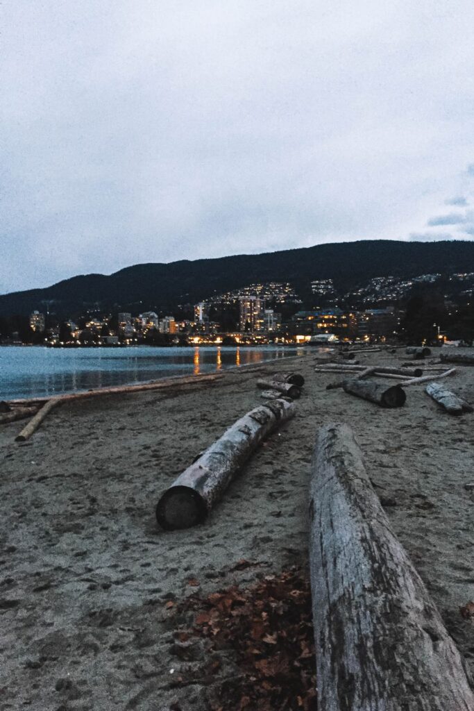 Ambleside Beach by night