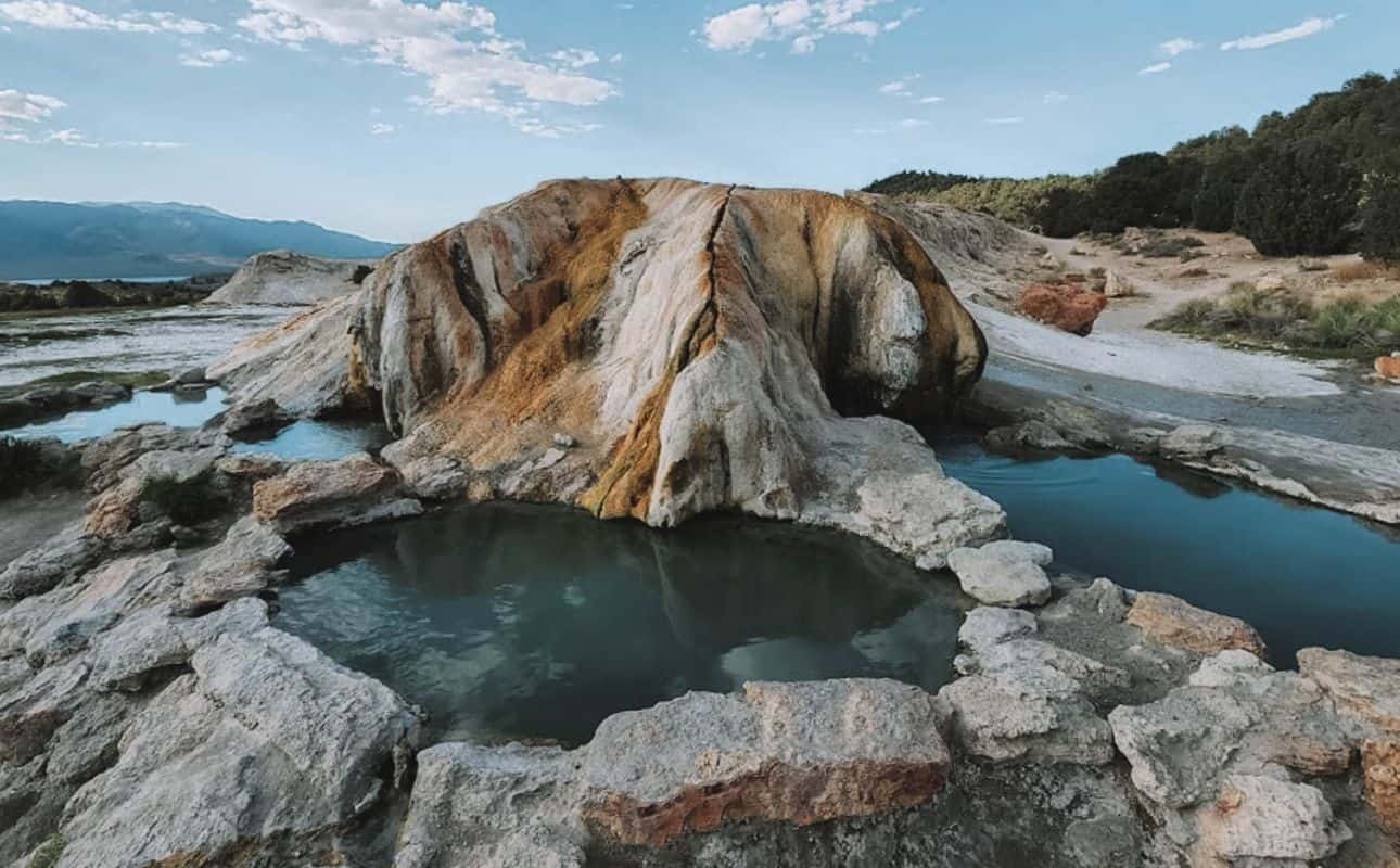 10 Best Lake Tahoe Hot Springs that Your Partner Will Love