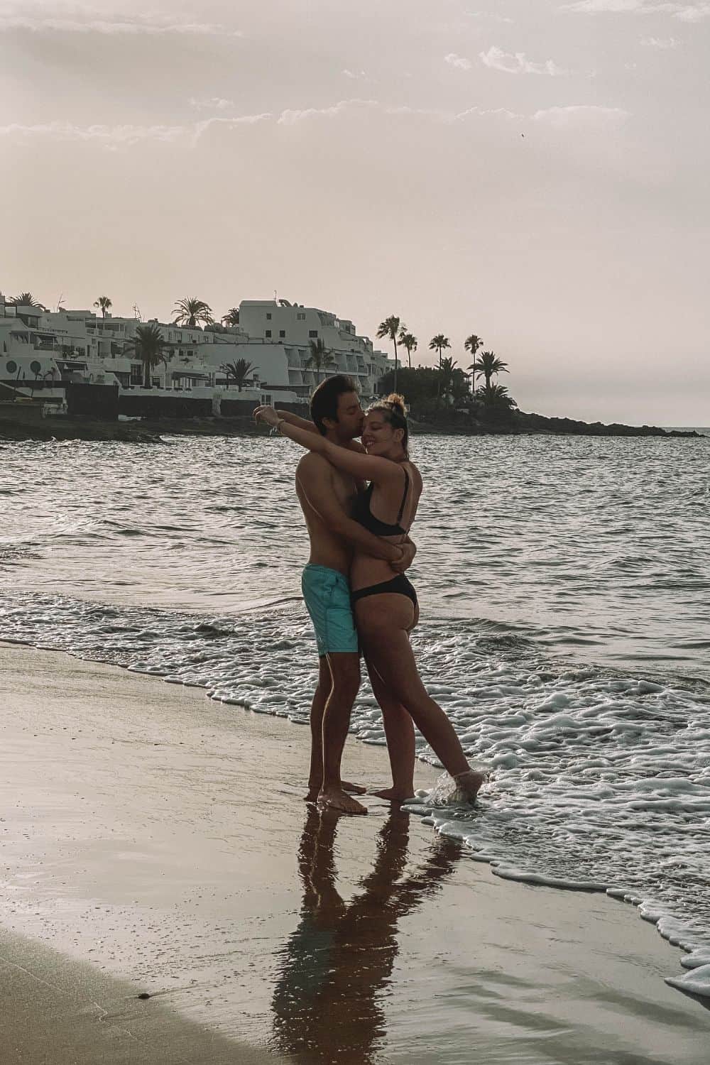 125 Romantic Beach Date Ideas That Your Partner Will Love In 2024 Cute Beach Dates First Dates 2246