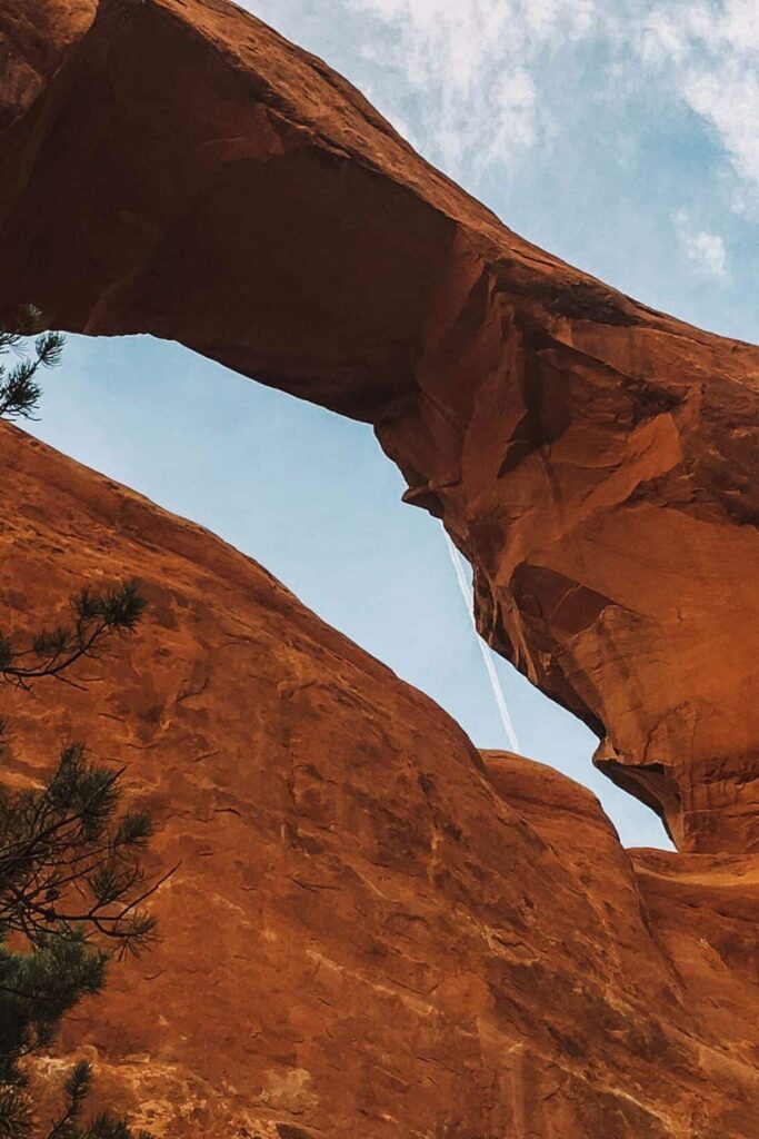 Double Arch for a hiking date in Utah