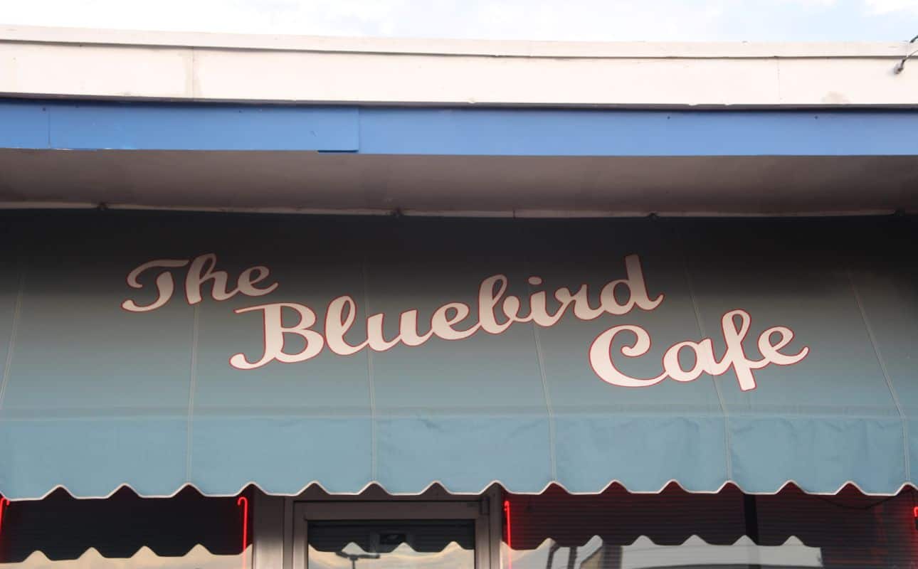 How To Get A Seat At The Bluebird Cafe Nashville Review Tips And Our   How To Get A Seat At The Bluebird Cafe  Read Our Guide To Find Out 