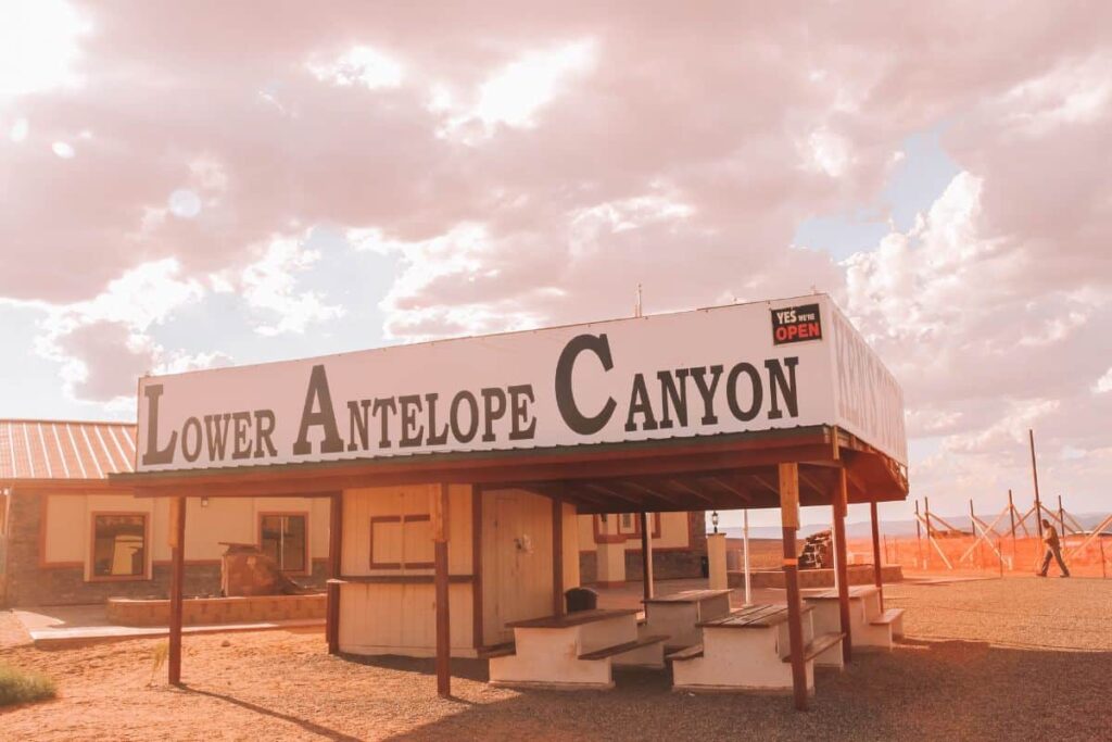 Lower antelope Canyon ticket office