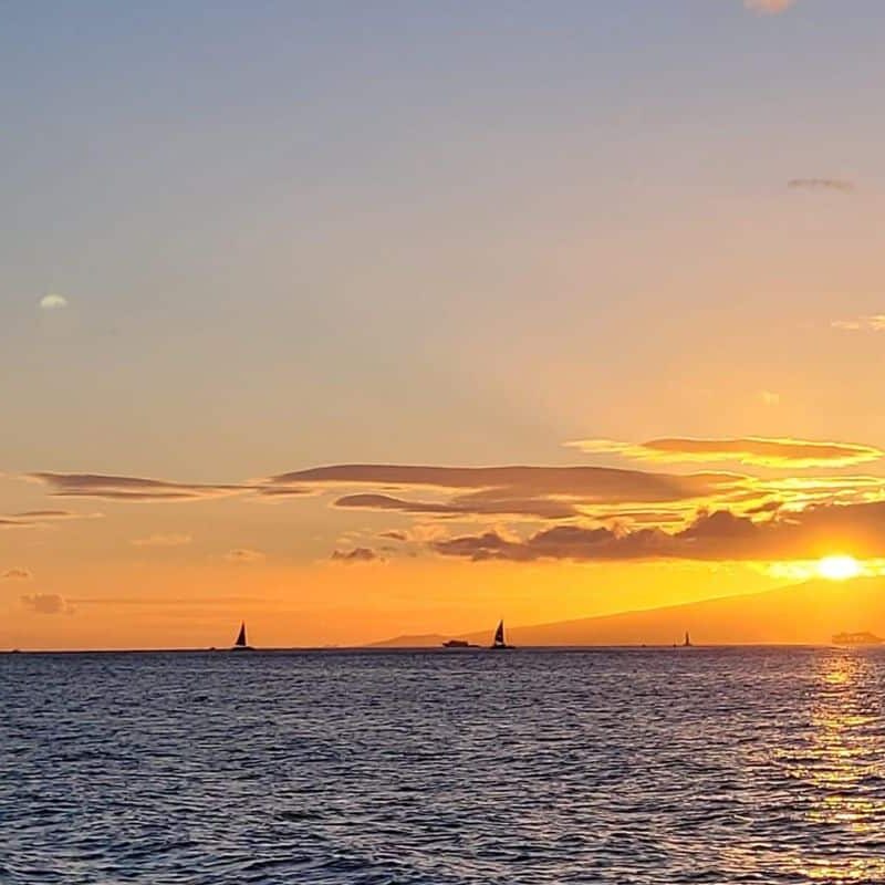 Oahu sunset from the catamaran cruise