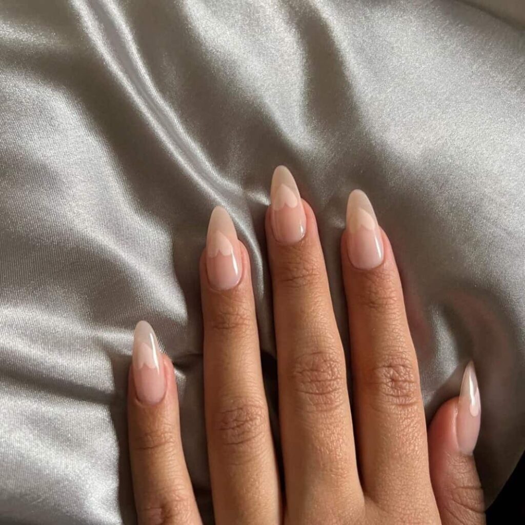 Elegant natural nails by @yosenailedit