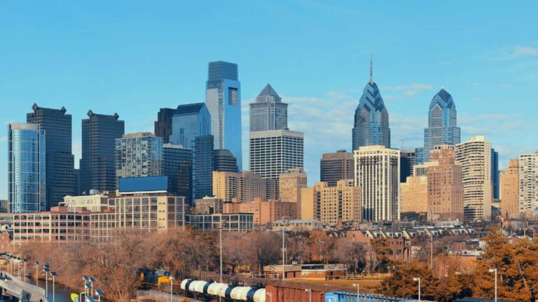 Philadelphia skyline in the fall