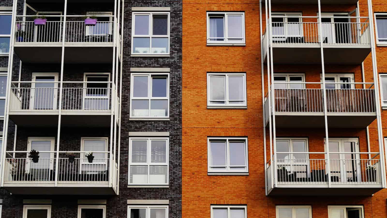 apartments pexels-george-becker-129494