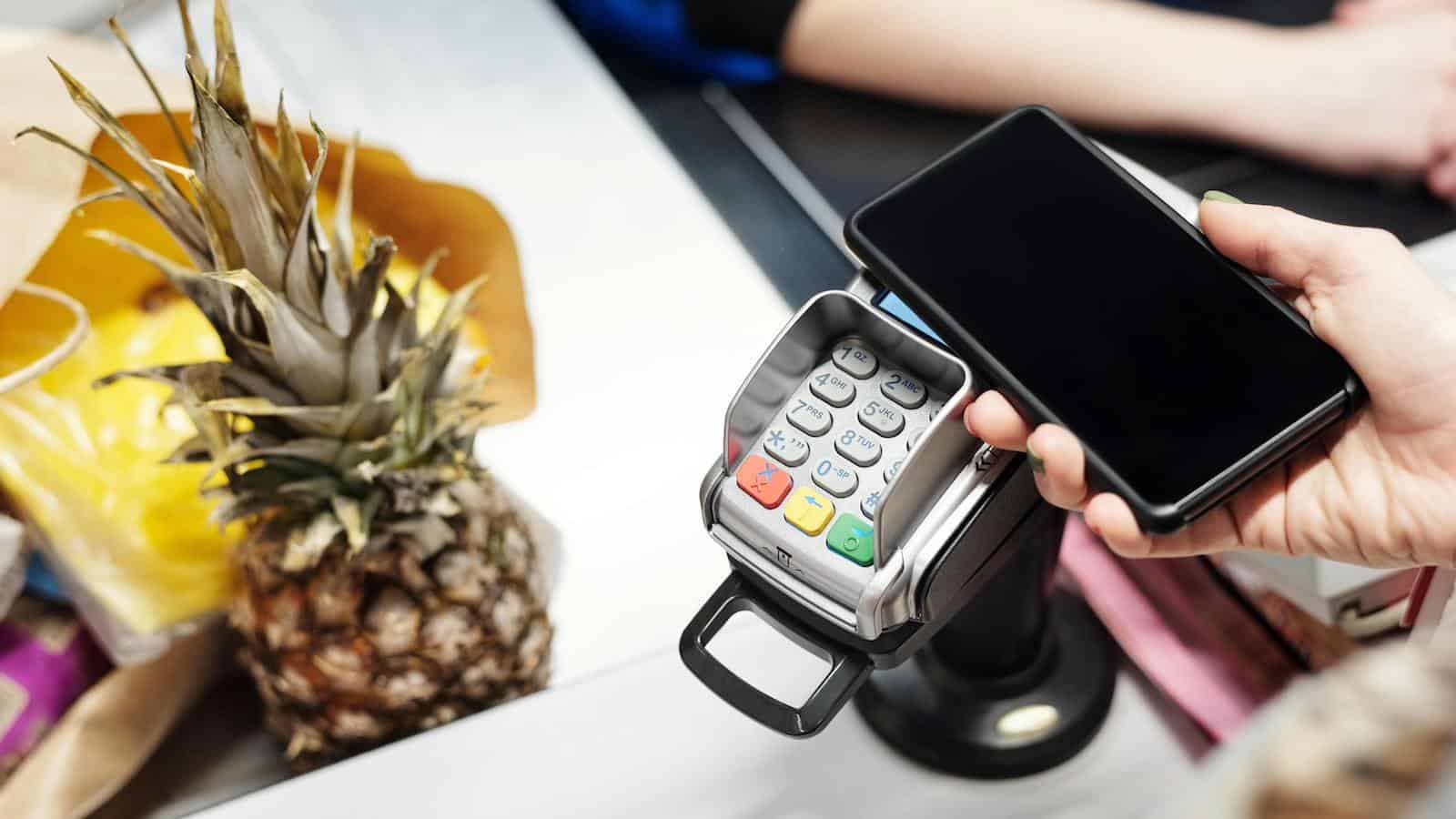 pay checkout card paying cashier till pexels-jack-sparrow-4199526