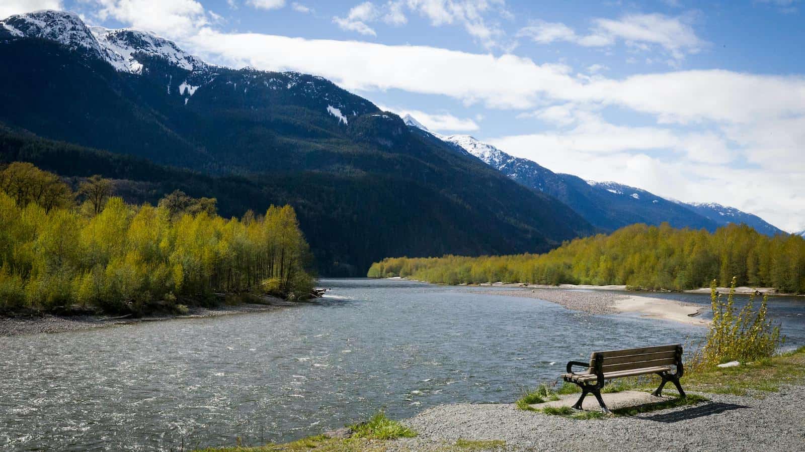 squamish mountain river bench pexels-jj-whitley-5926961