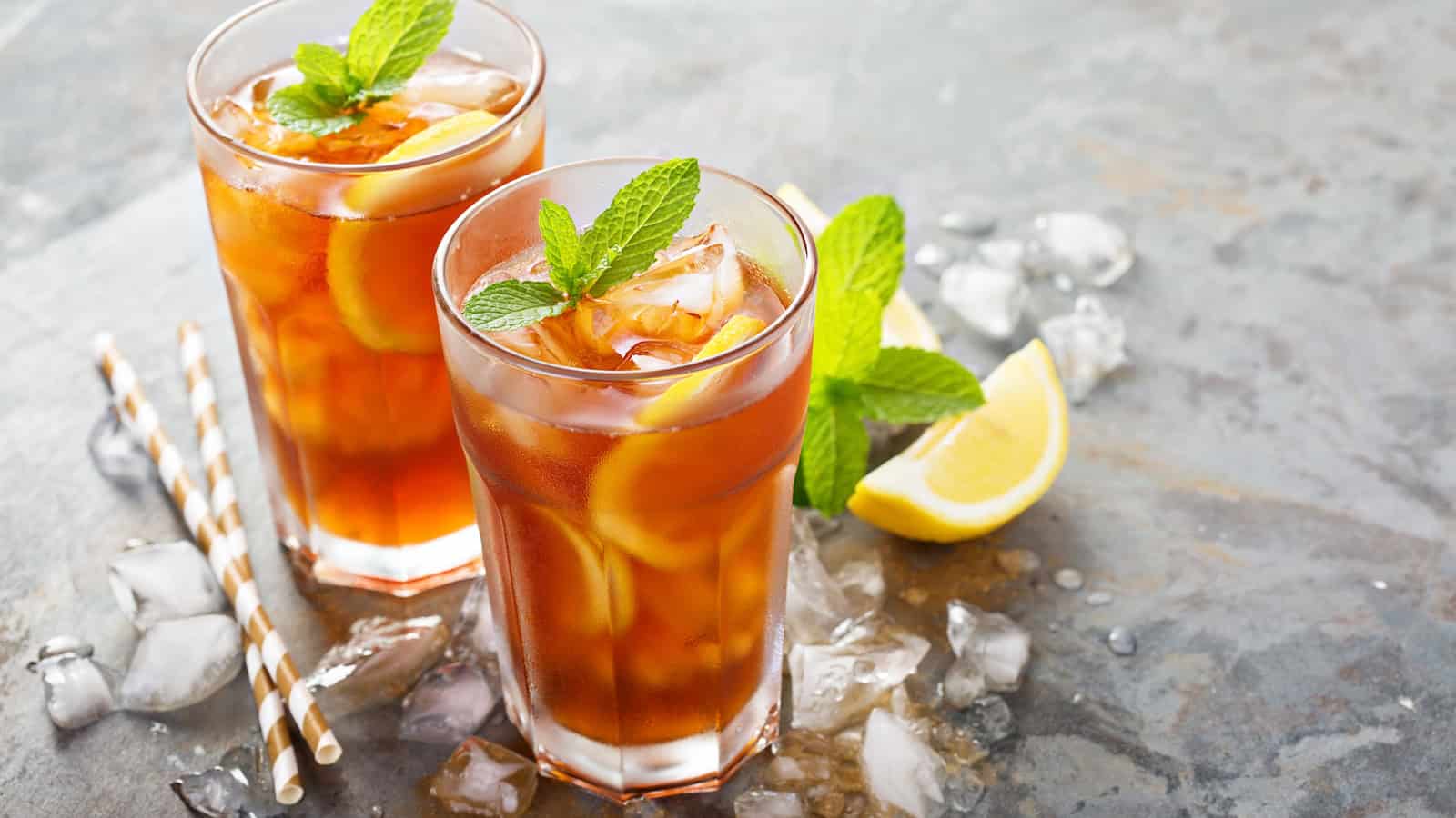 drink cocktails with ice shutterstock_657892990