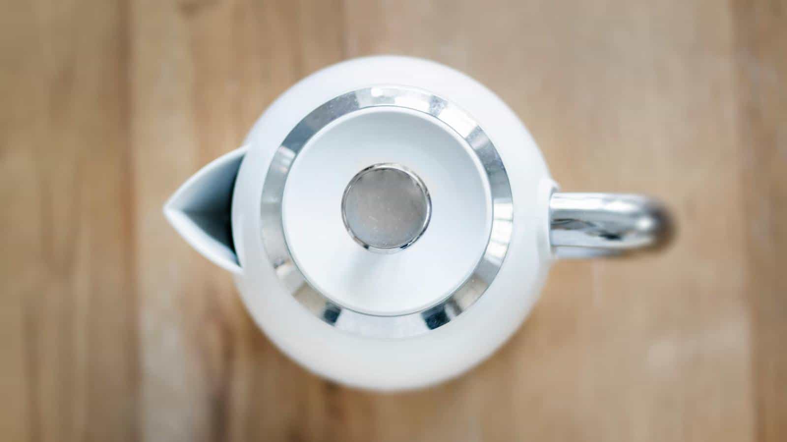 kettle pexels-dominika-roseclay-894613