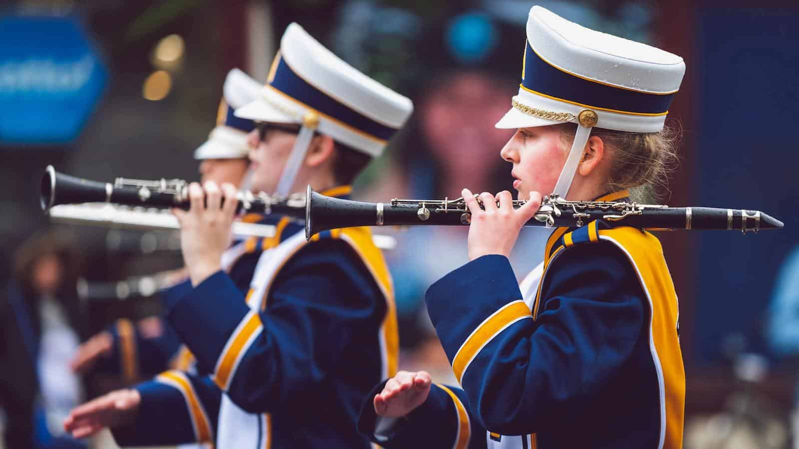 marching band pexels-vlad-vasnetsov-2363674.jpg.crdownload