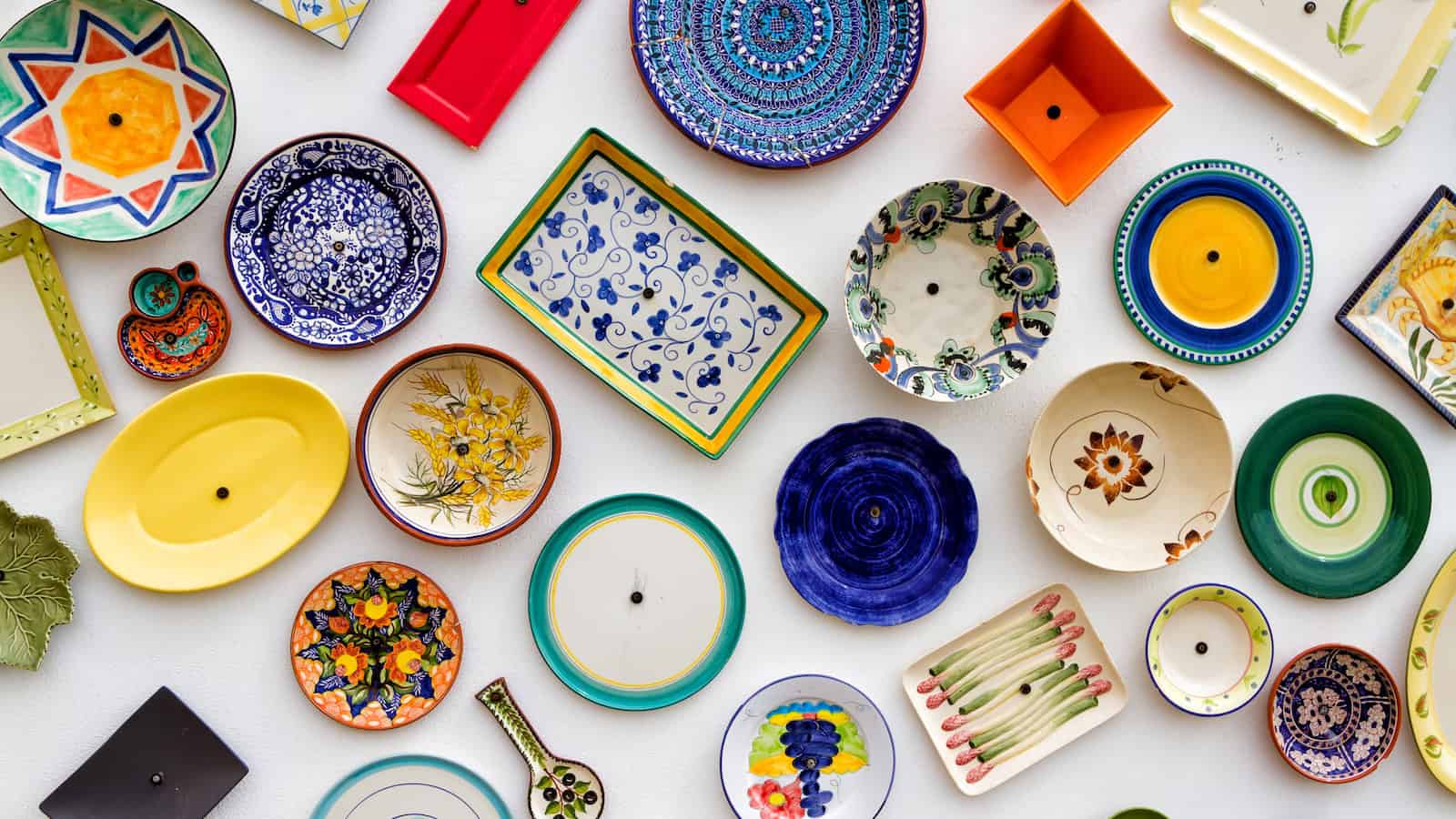 plates shutterstock_644850229