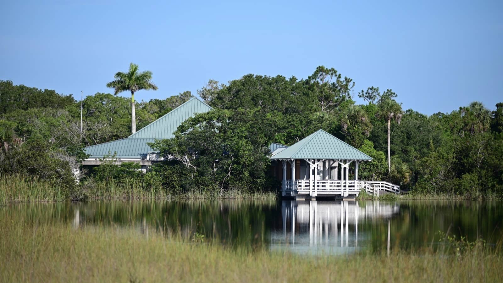 Ernest F. Coe Visitor Center shutterstock_2166607893resized
