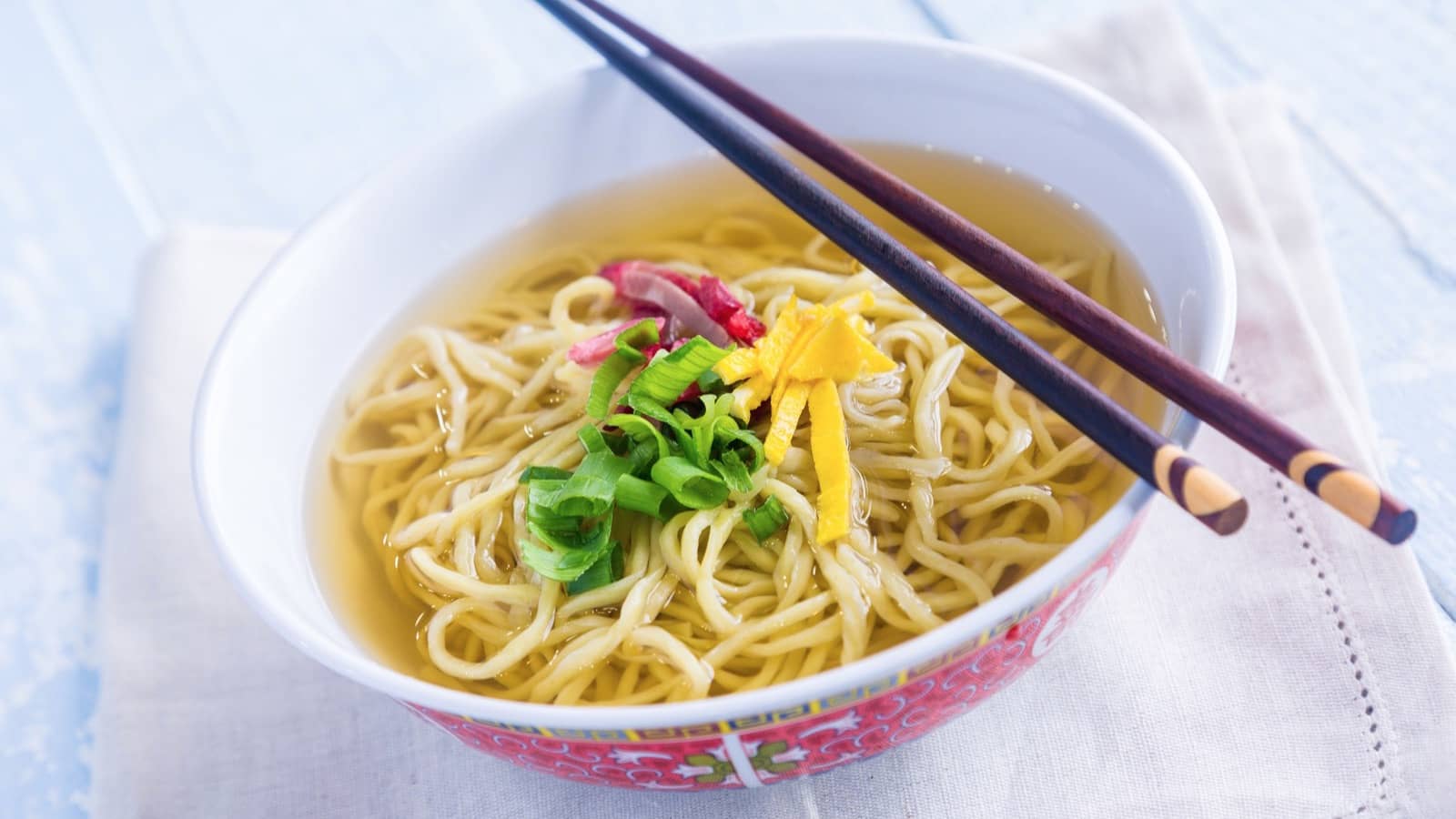 10 Surprising Hawaiian Foods You Must Try While On The Islands