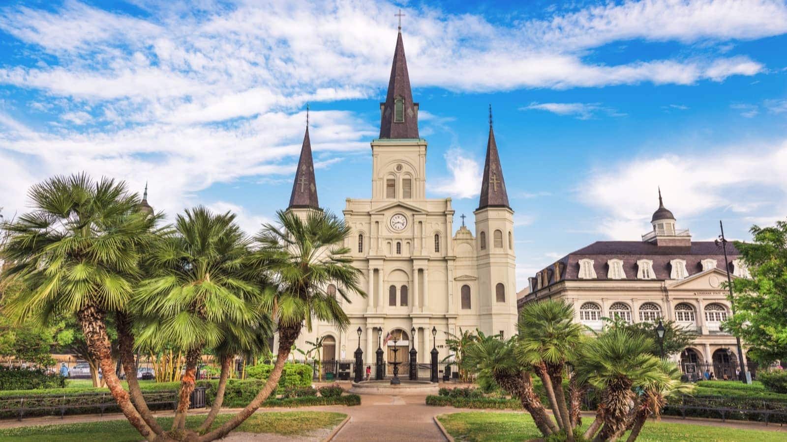 St Louis Cathedral new orleans usa shutterstock_427048966.jpg.crdownloadresized