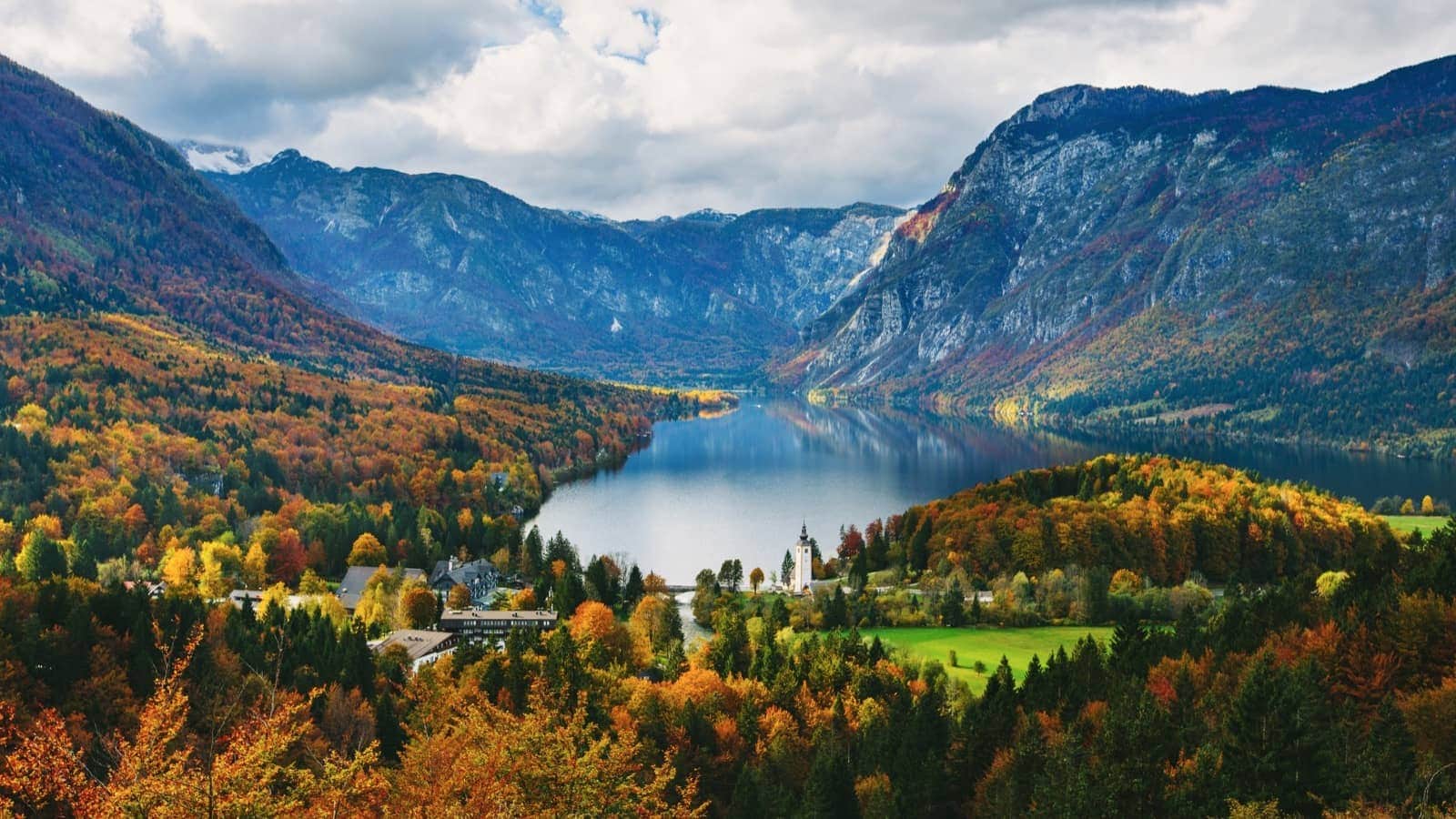 Triglav National Park (Slovenia) shutterstock_392289412resized