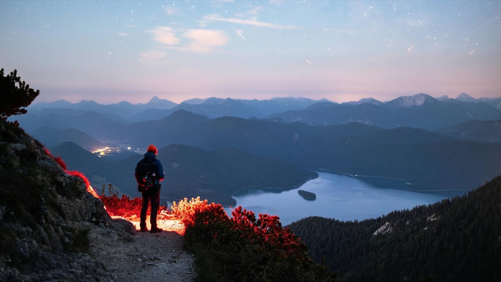 flashlight hiking mountains pexels-marek-piwnicki-3907296-17443622resized