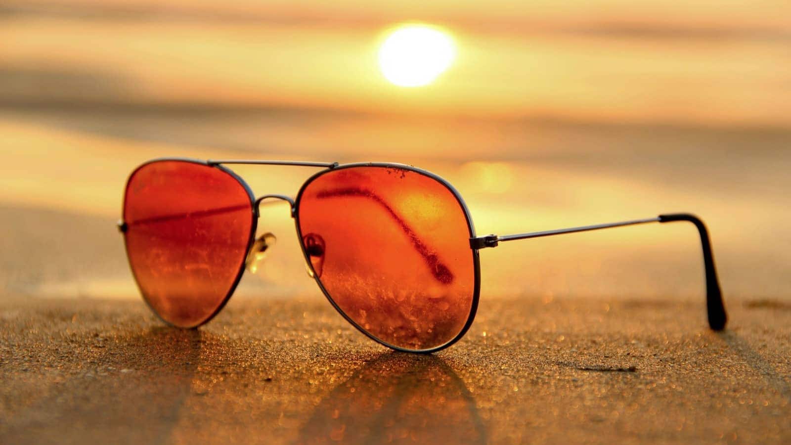 sunglasses pexels-nitin-creative-46710resized