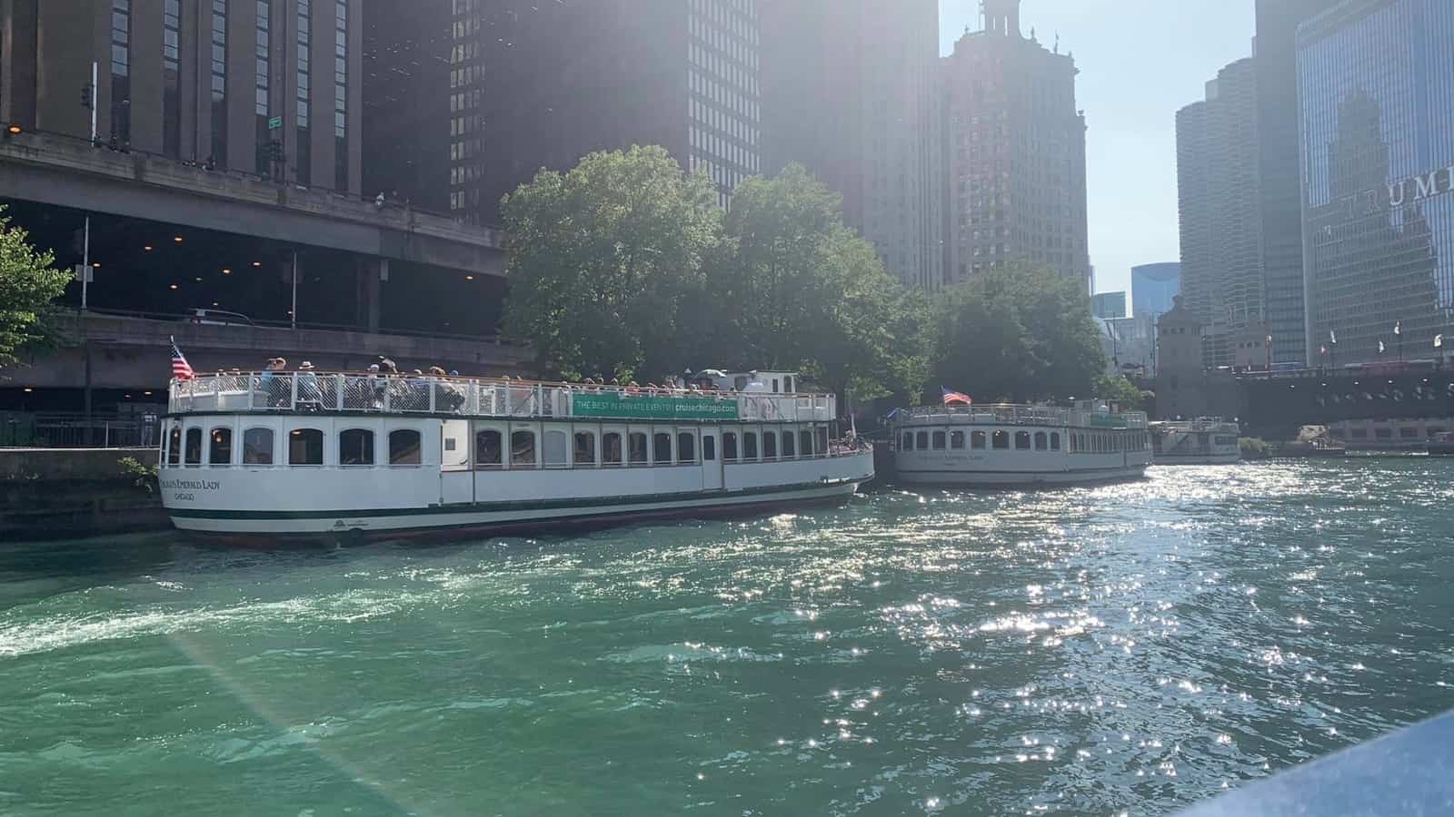 chicago boat tours usa resized