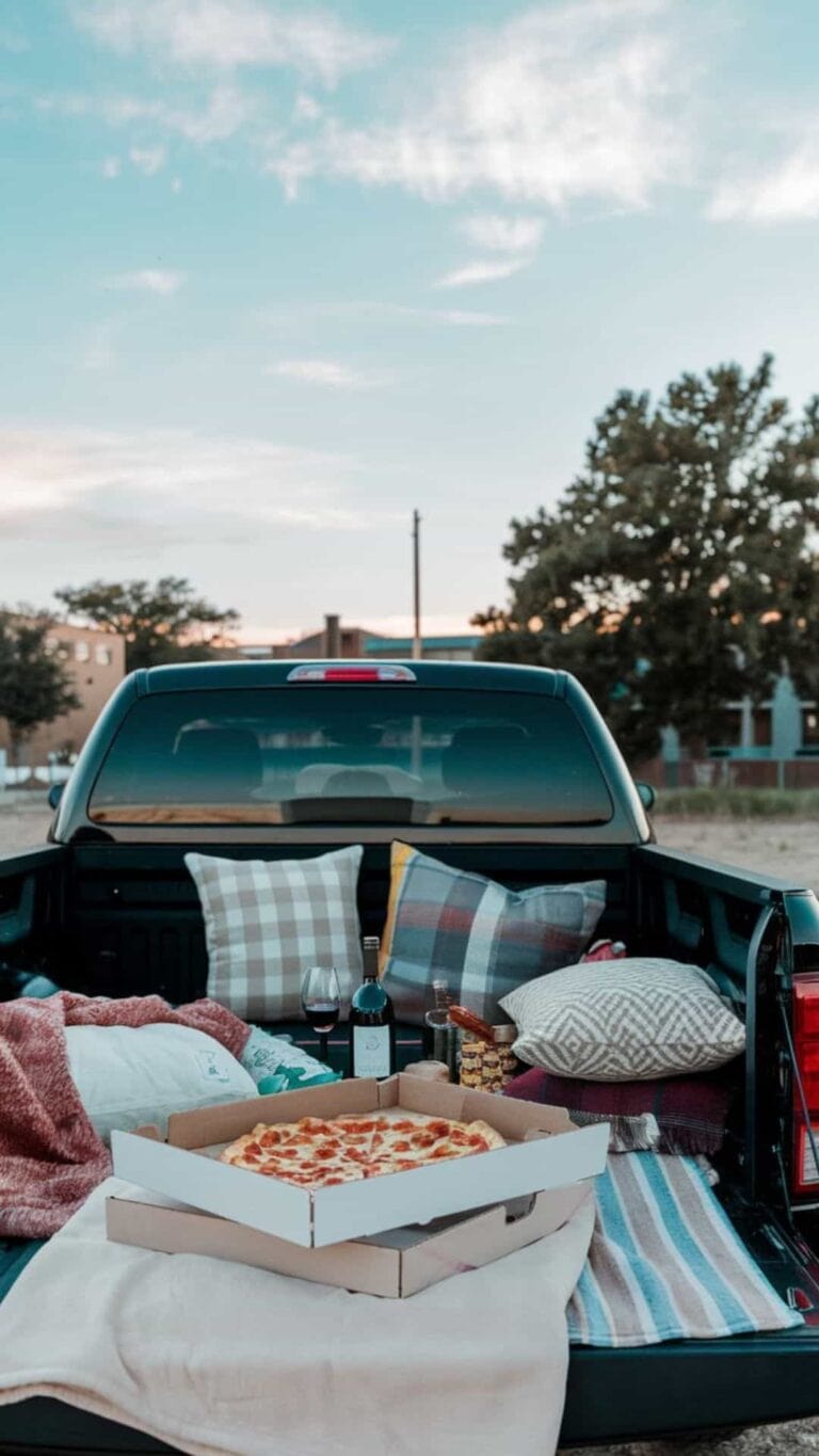 My Tips For The Perfect Date Night in the Bed of a Truck + Checklist