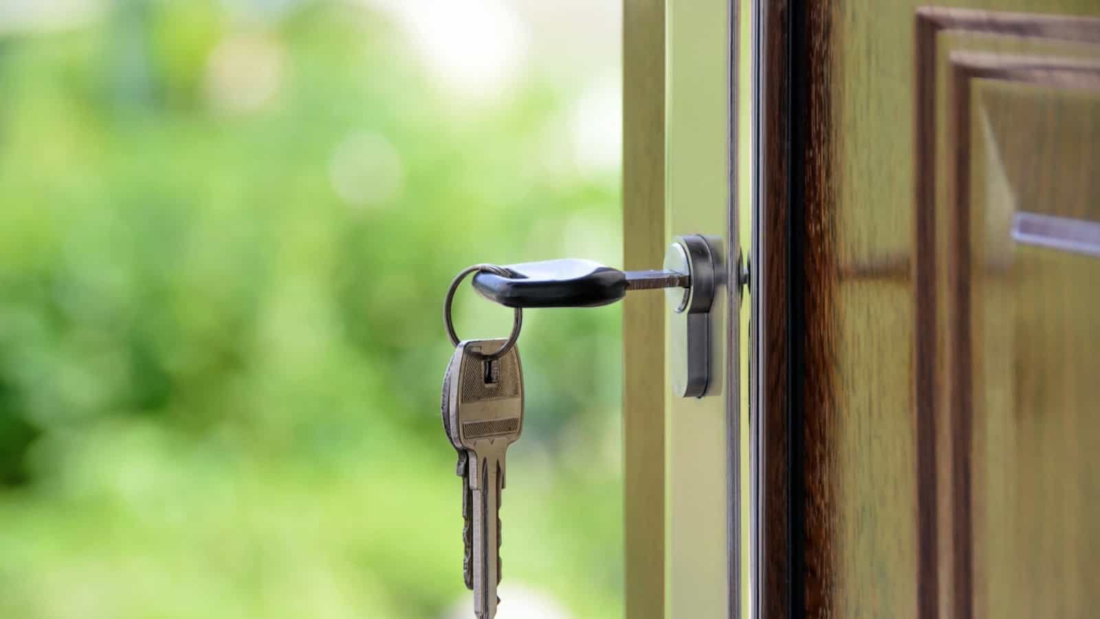 key door open pexels-asphotograpy-101808resized