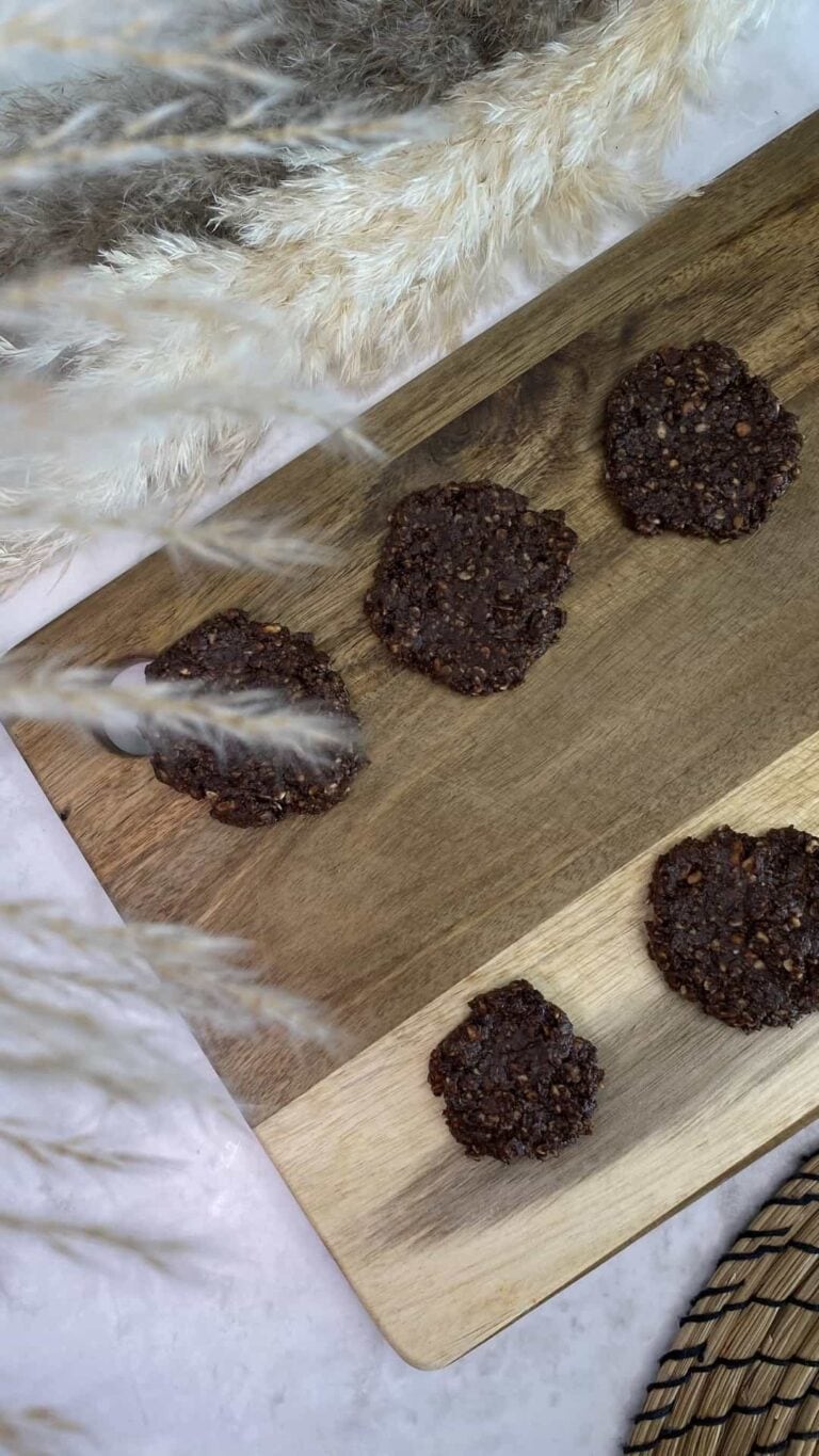 Sweet Chocolate Oat Cookies with Almond Butter