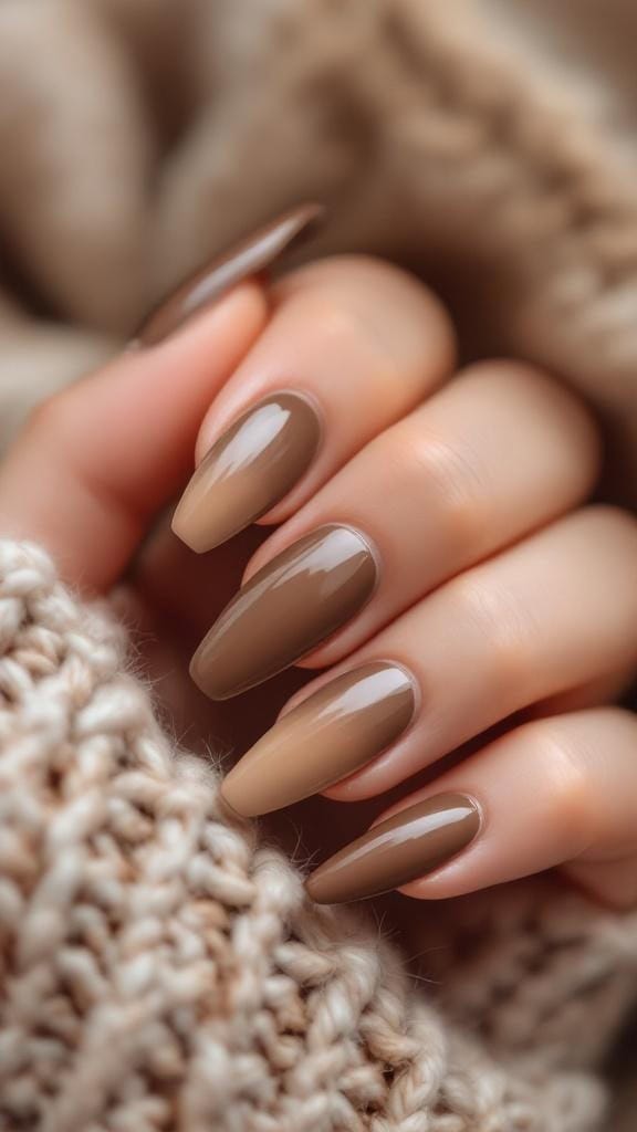 16 Cozy Brown Fall Nail Designs to Try This Season