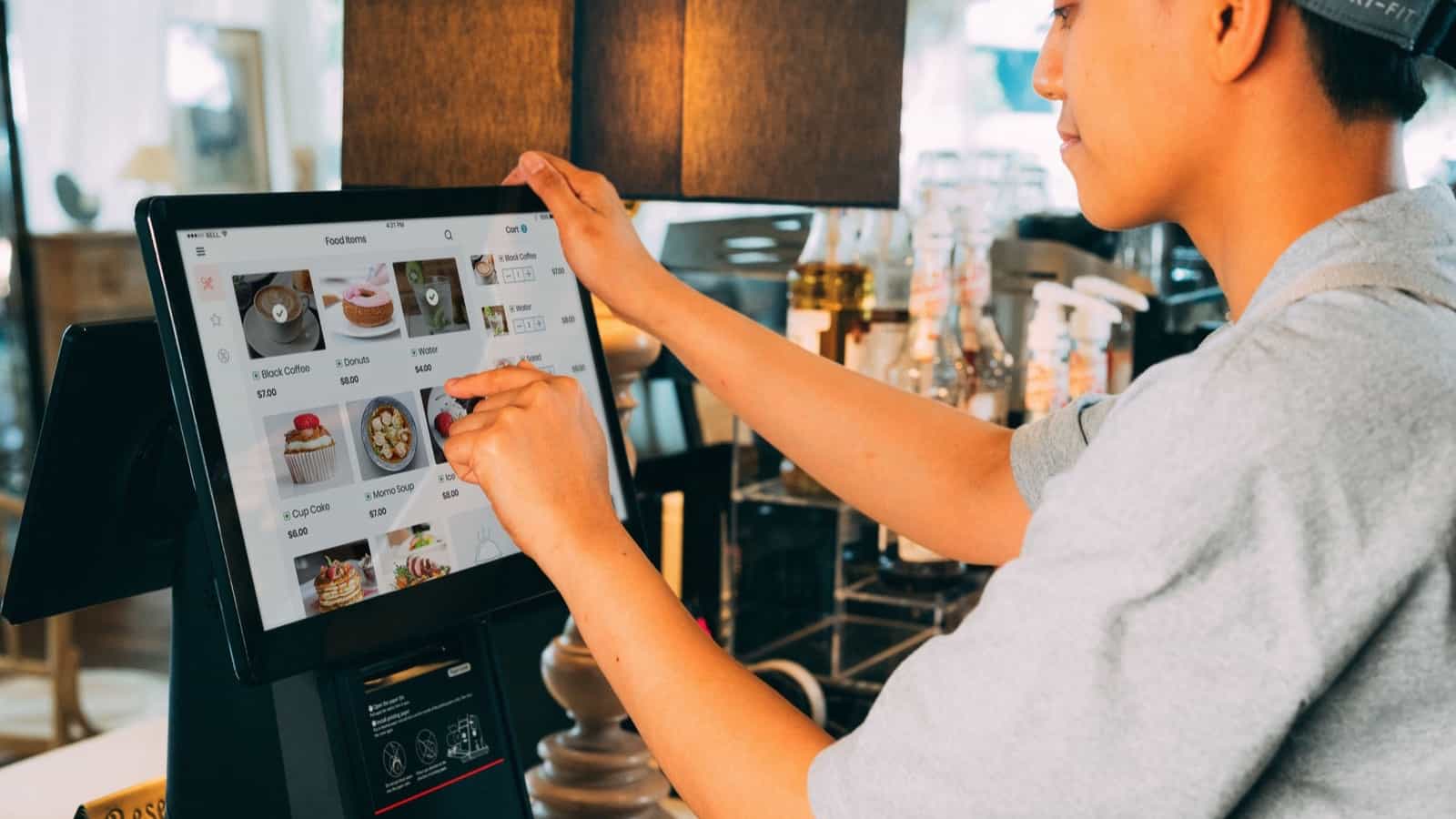 cashier order restaurant fast food